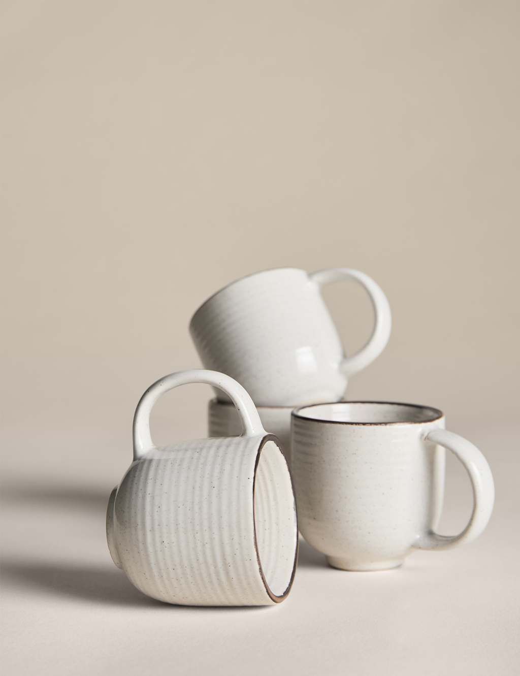 Cups & Mugs