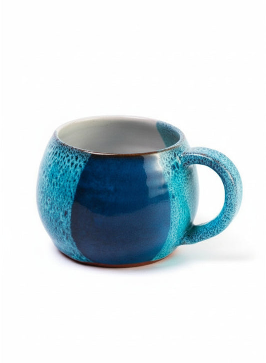 Ocean Blue Pottery Stoneware Mug – Handcrafted Reactive Glaze with Comfortable Handle